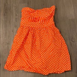 Polka dot dress! Large but fits likes a medium!